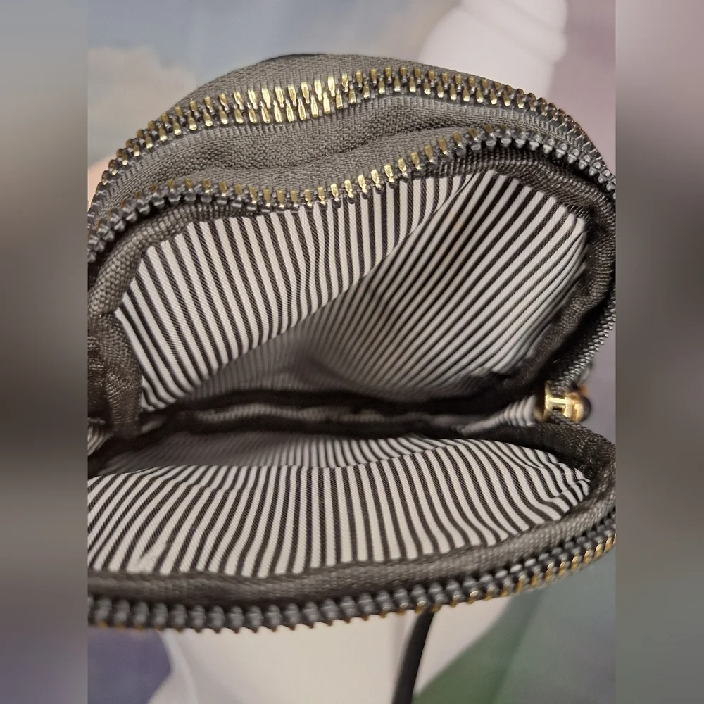 Fashion Black Gold Crossbody Bag Adjustable Strap Tassel